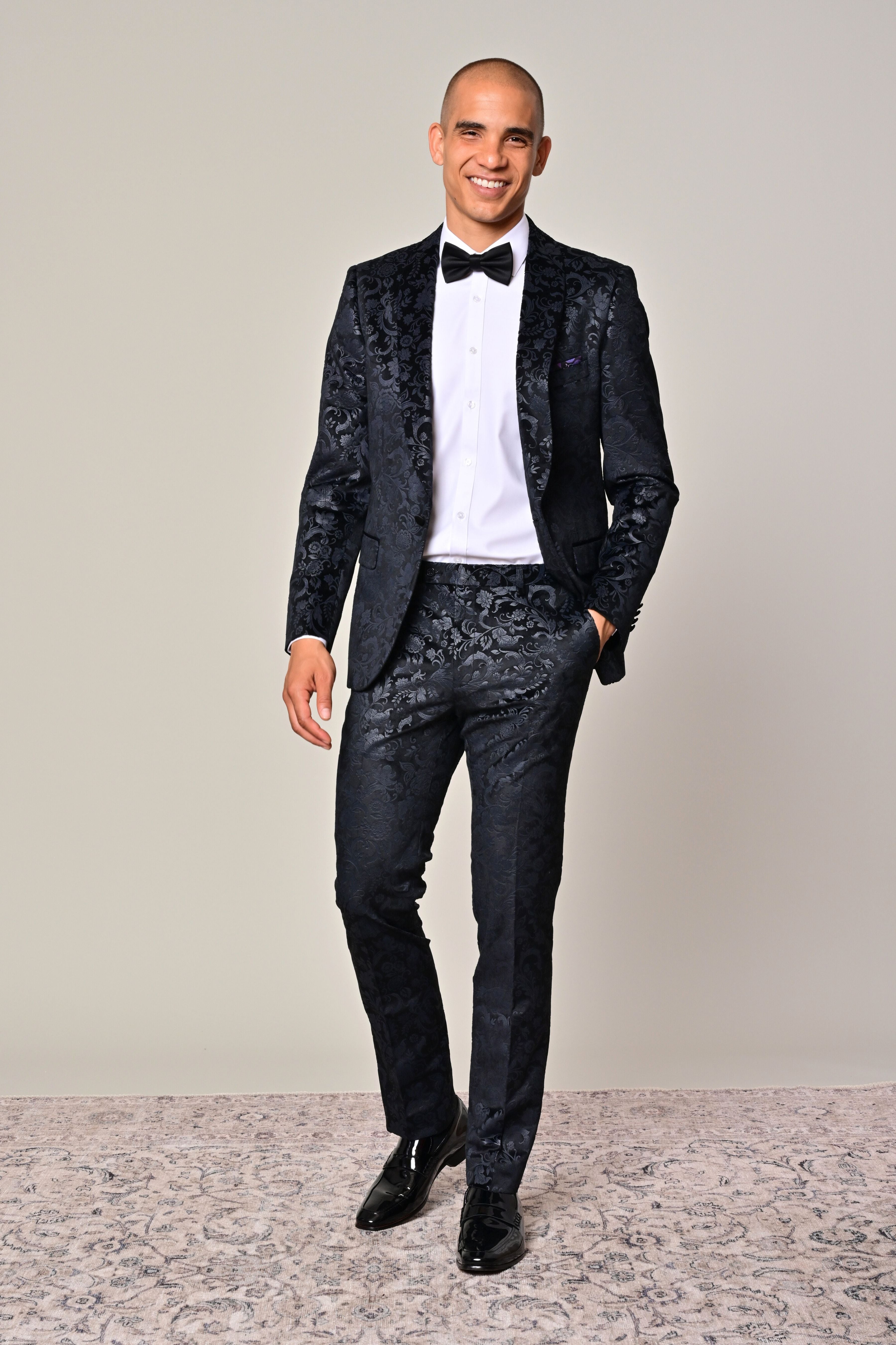 Regent Shawl Tux Jacket - slim - Black Floral Velvet