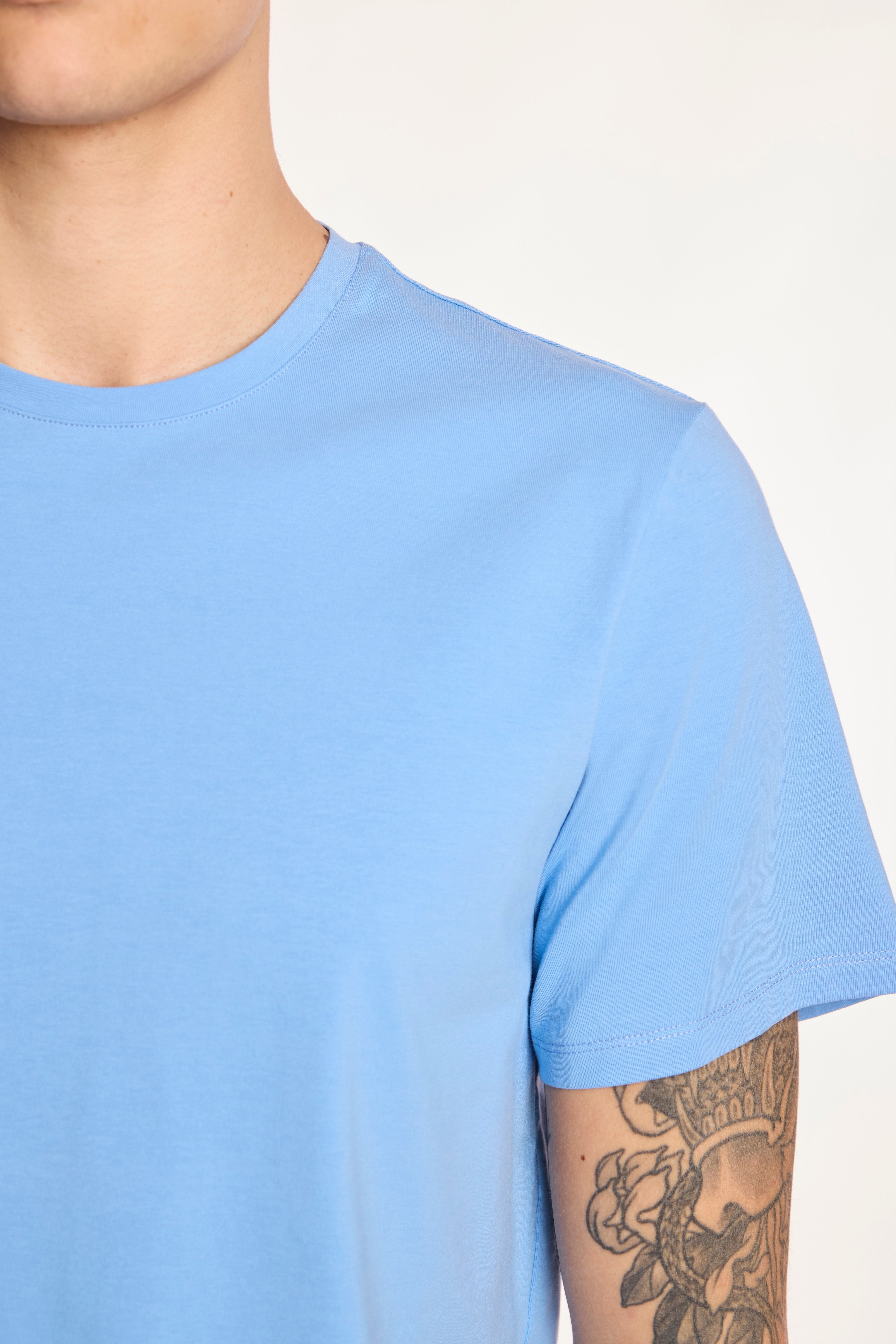 Lucas Crew T - Easy Blue