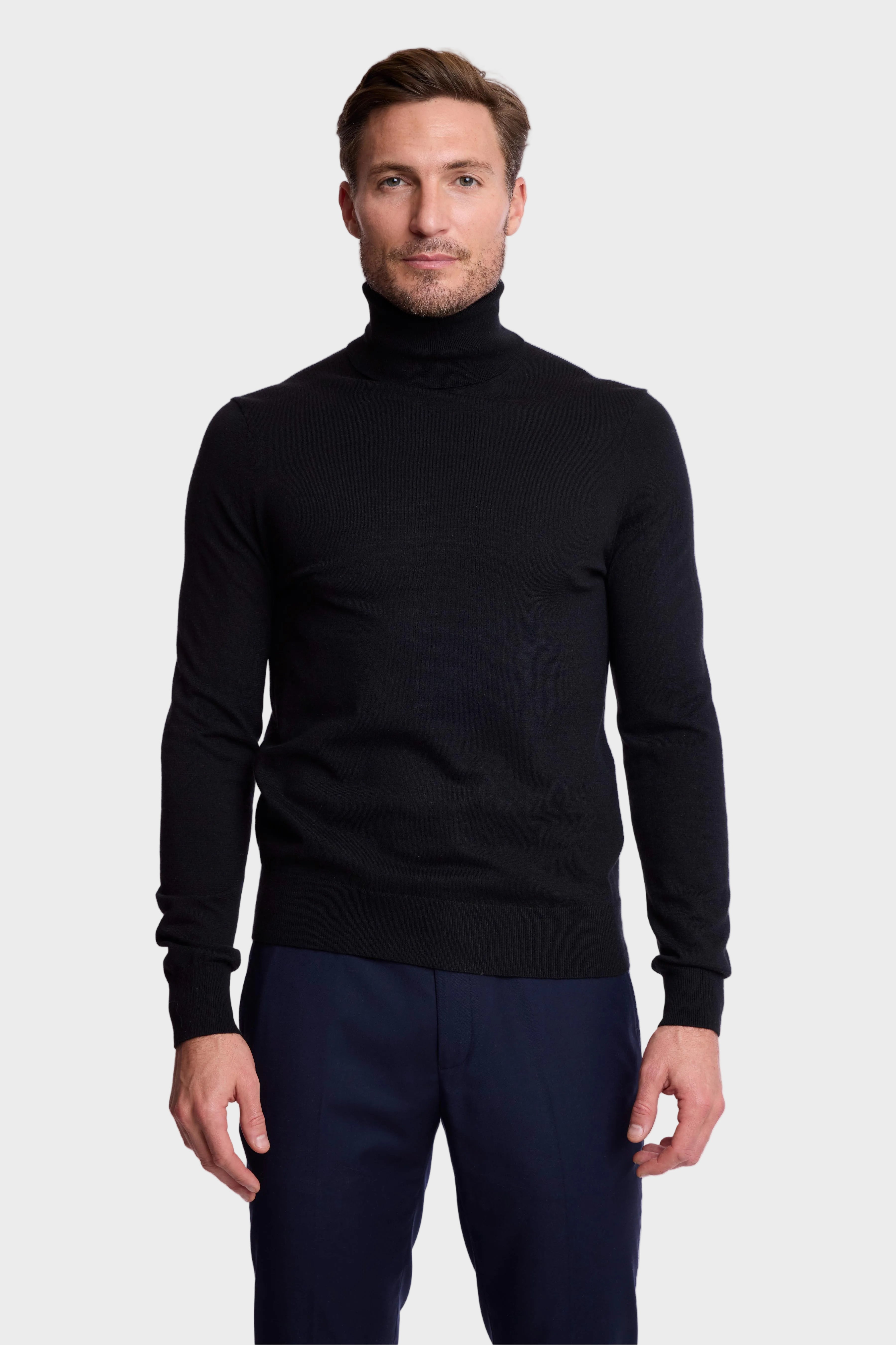 Luxe Fine Gauge Turtleneck - Black Nightfall