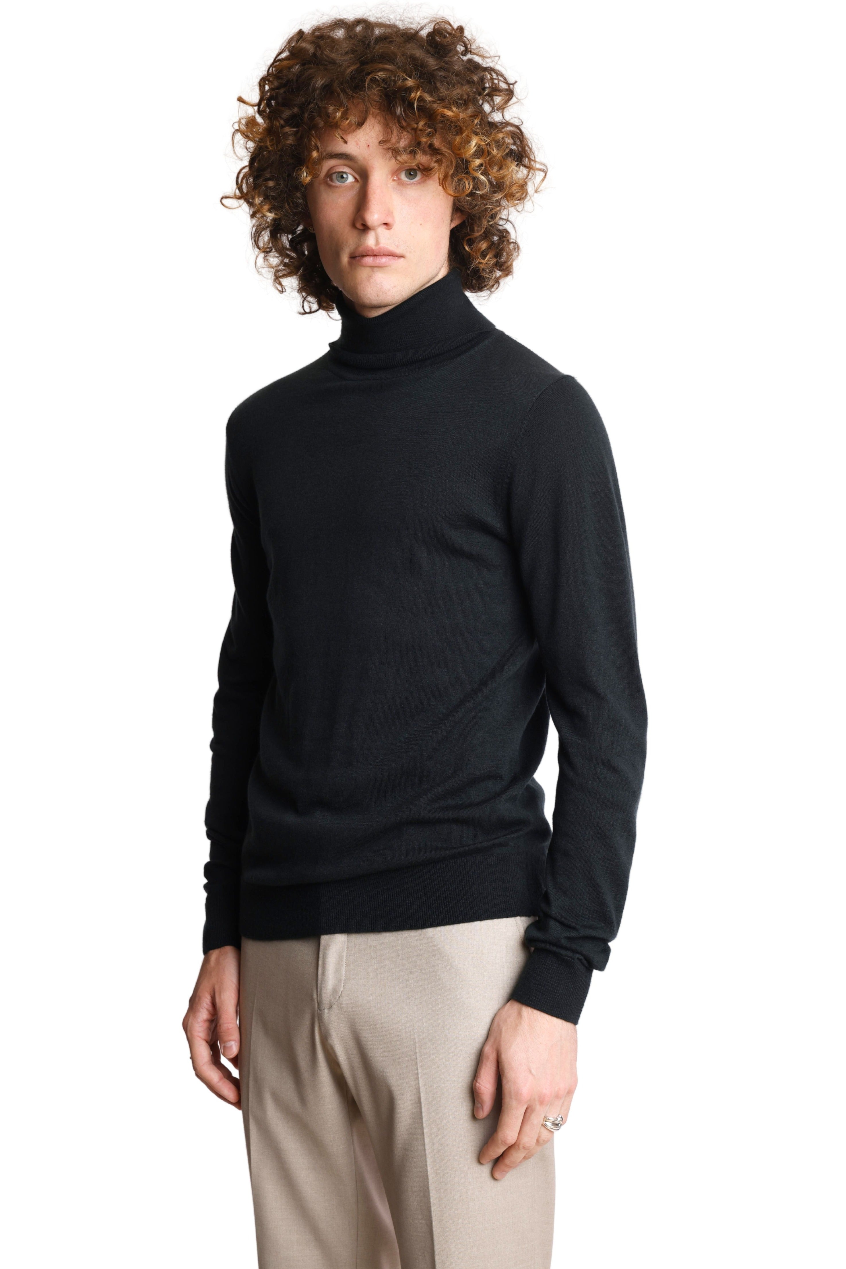 Luxe Fine Gauge Turtleneck - Dark Forest