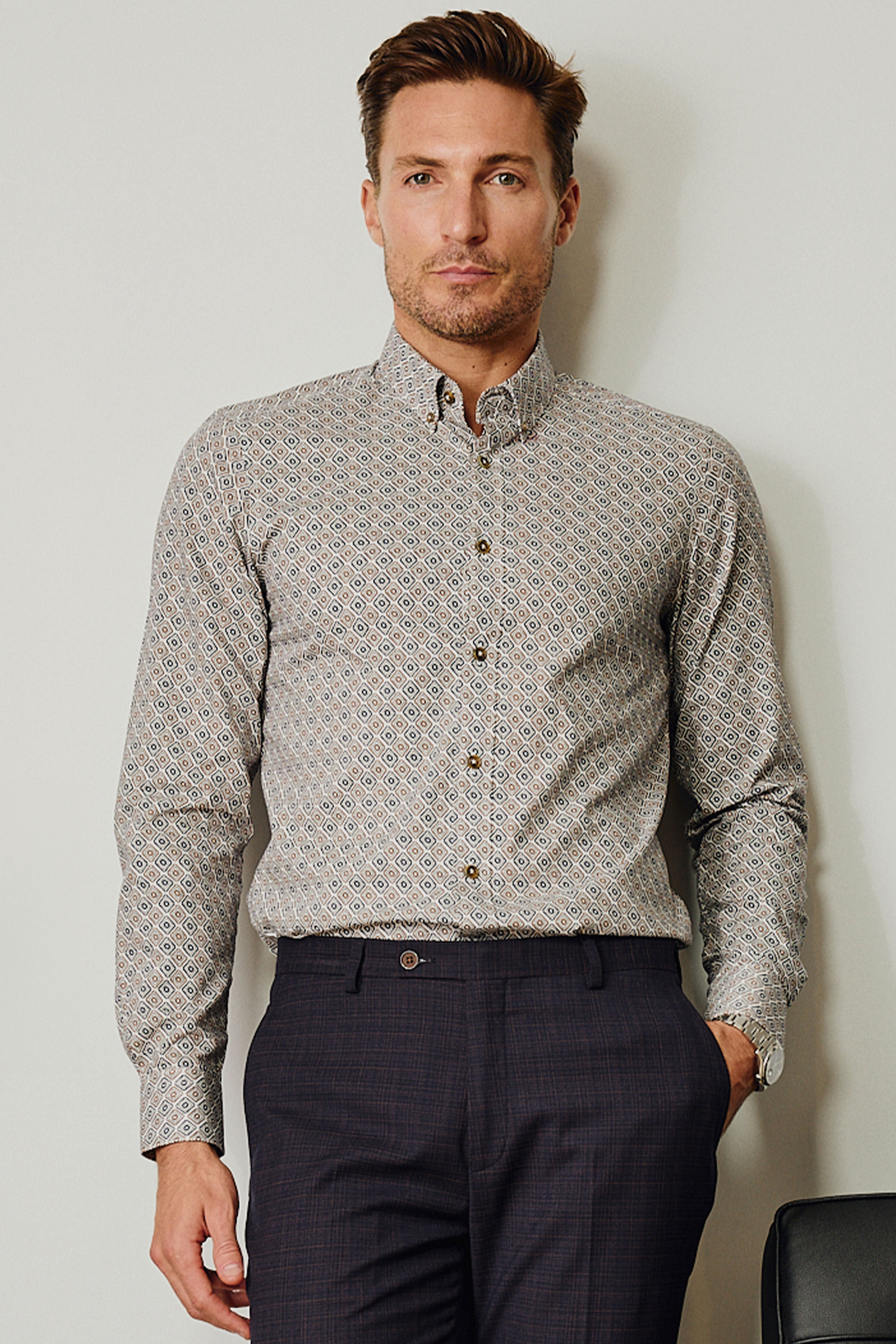 Brian Button Down Shirt - Brown & Blue Diamond